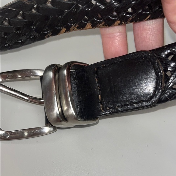 Men's Black Braided Leather Belt size 32” inches, preowned no label. - Picture 8 of 10